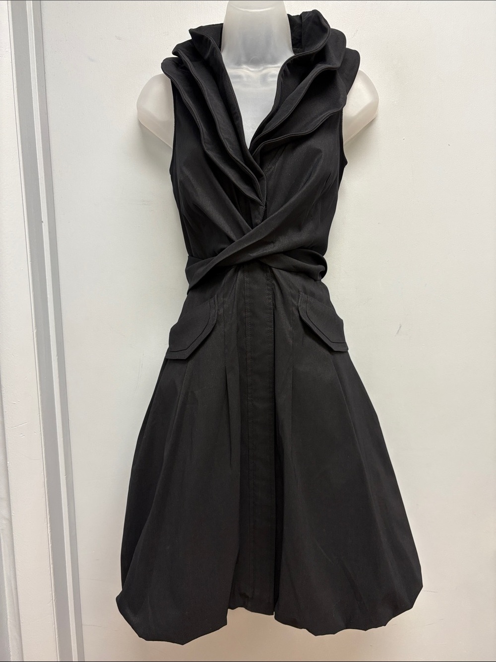 Samuel Dong Black Ruffle Collar Bubble Hem Fit & Flare Dress Tie Waist Size P